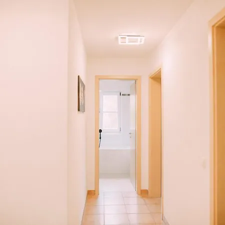 Apartment Luxury - Therme Ed - Messe Muc - Parken - Wlan