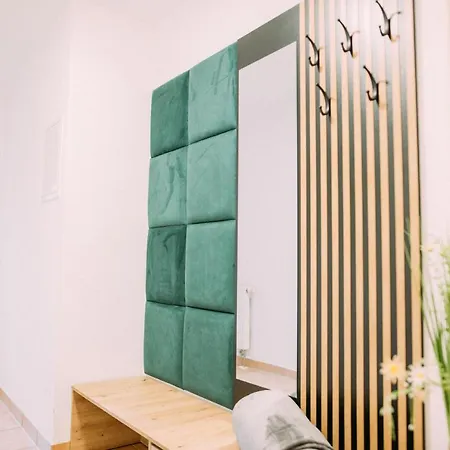 Luxury - Therme Ed - Messe Muc - Parken - Wlan Apartment